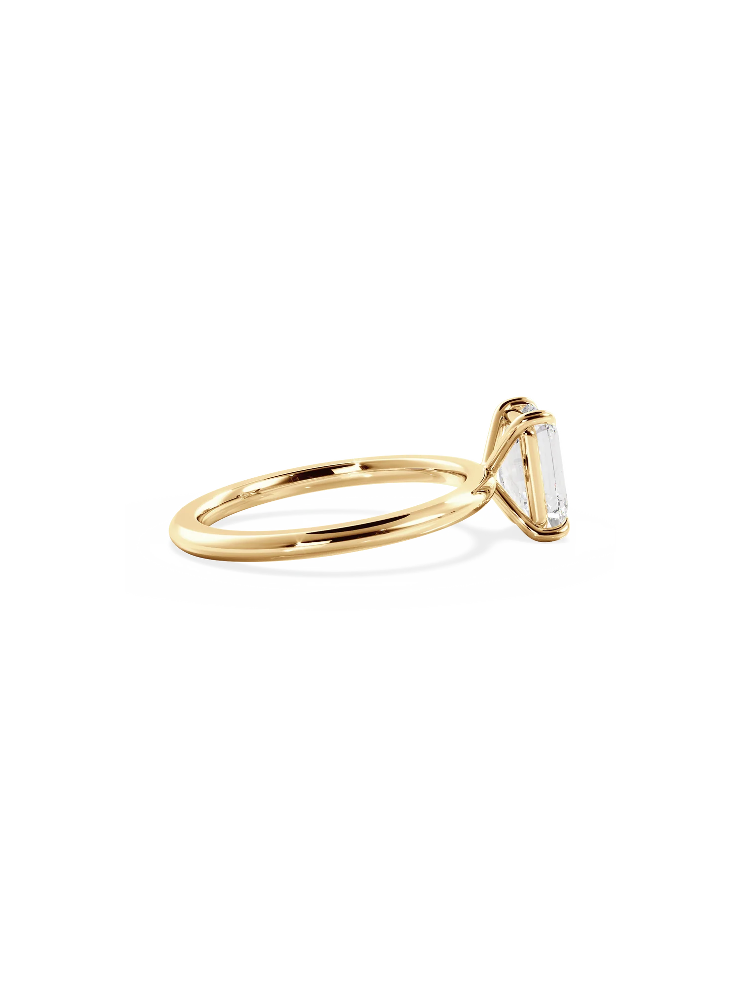 Emerald Kesim Pırlanta Tek Taş Yüzük