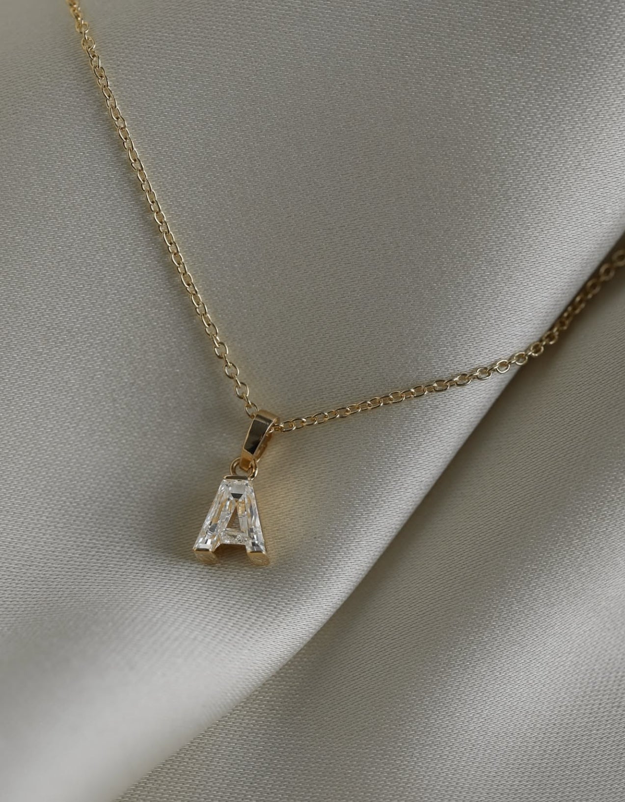 Altın Hayalet Zincir Kolye